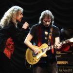 Nad & Steve Hackett live by Rick Pauline.