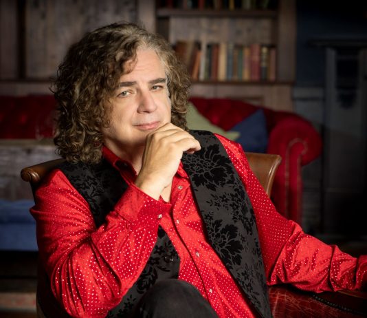 Jakszyk Makes Sense