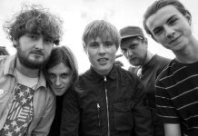 L’Esprit Du Temp with Dirty Laces