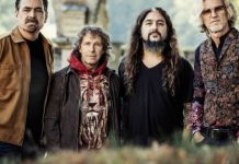 TRANSATLANTIC deliver the Absolute Universe across two discs