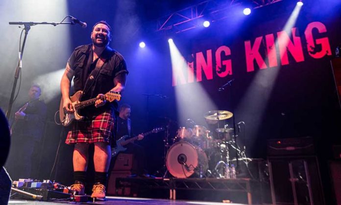 King-King_Glasgow_Steve-Wilson-(2a)
