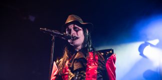 Avatar | Photos by Chris James Ryan