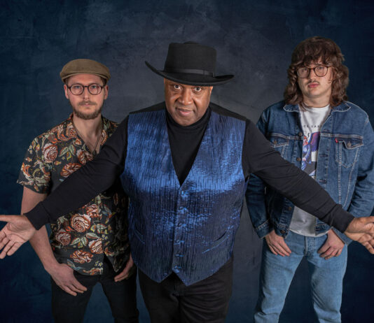 The Davidson Trio… Live & On Record!