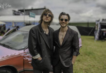 The Struts at Download Festival – Natural disasters, glitter and vintage light bulbs The Struts 2024