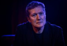 Tim Bowness – Powder Dry Tim Bowness