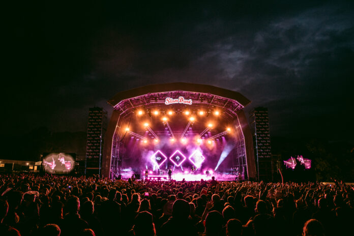 _GeorginaHurdsfield_tinyraindropphotography-42 Slam Dunk