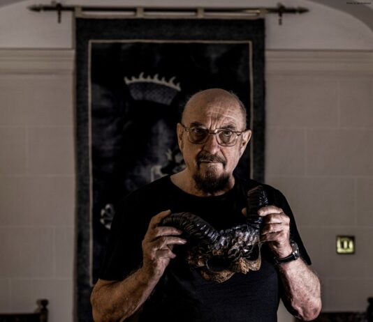 Ian Anderson of Jethro Tull Interviewed About New Studio Album Curious Ruminant