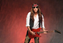 Mario Vayne is in The Moment