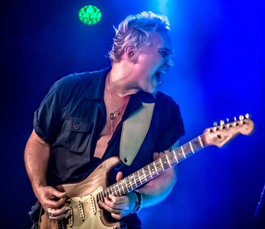 New Scorched Album from Phillip Sayce Captured Live in LA & London Phillip Sayce