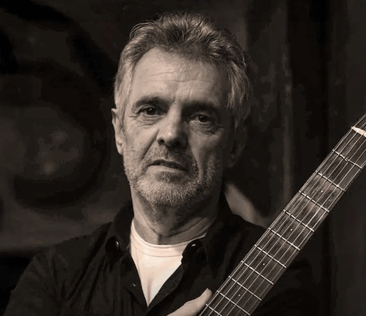 Iain Matthews: A People’s History by  Richard Houghton Iain Matthews: A People’s History by  Richard Houghton