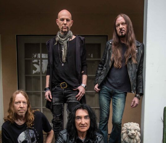 Black Swan Unveil New Single ‘Paralyzed’ Black Swan