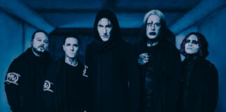 MOTIONLESS IN WHITE