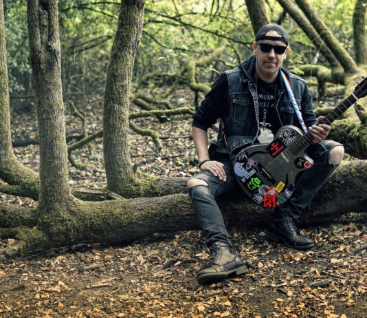 No Murder No Moustache – As Everything Else Decays Album Review No Murder No Moustache