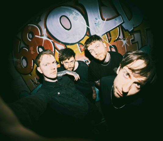 Newshapes Share New Single ‘Rescue Light’ Newshapes