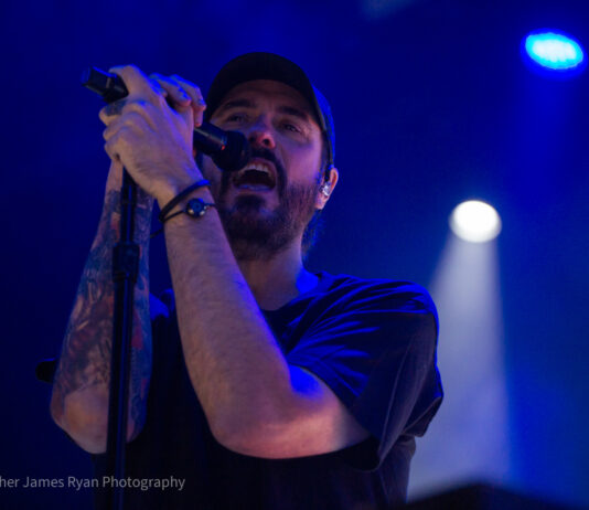Breaking Benjamin find their place in the Diary of Manchester Breaking Benjamin