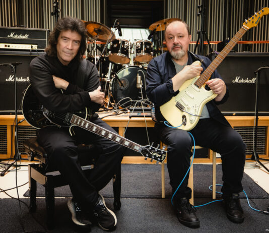 Steve Hackett and Steve Rothery share ‘Red Dragon’ Steve Hackett